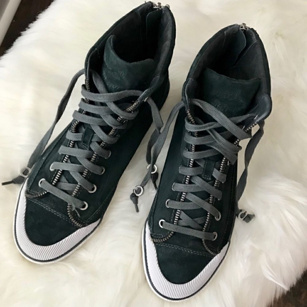 Michael Kors Fatima Suede Hi Top Sneakers in Emerald Green Size 5.5